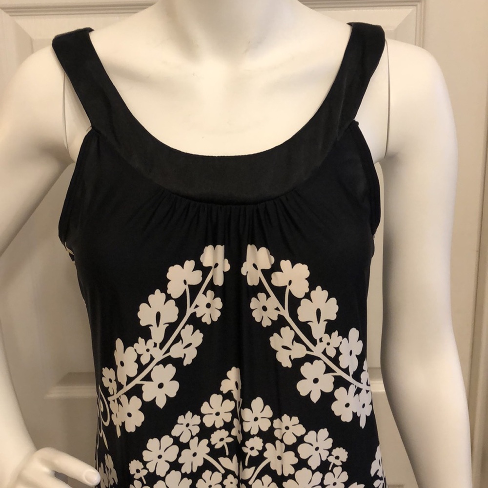 Voice black n white pullover blouse women’s size XL floral summer vacation - Picture 2 of 12